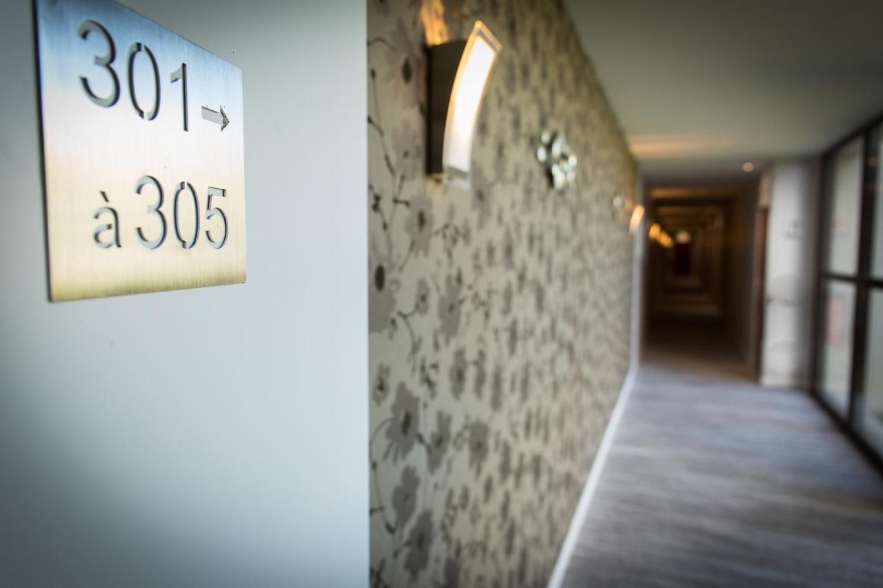 Le Domaine Des Oliviers Hotel Pierrelatte ภายนอก รูปภาพ