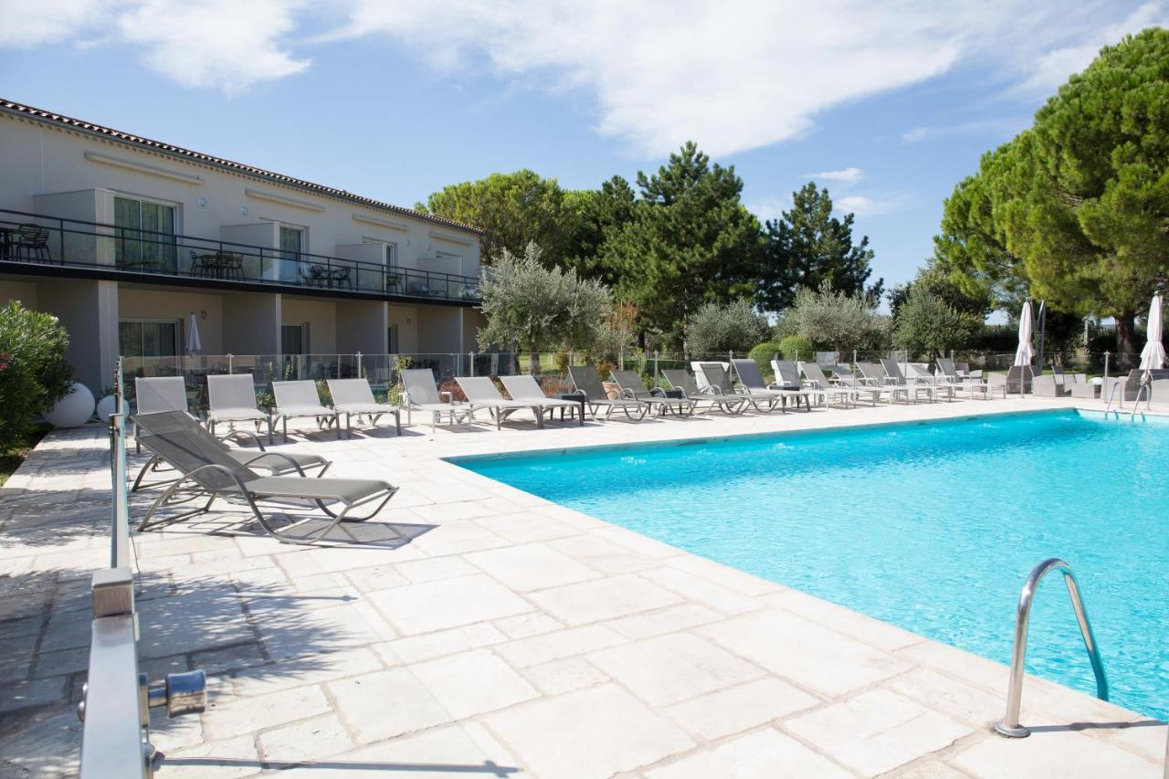 Le Domaine Des Oliviers Hotel Pierrelatte ภายนอก รูปภาพ